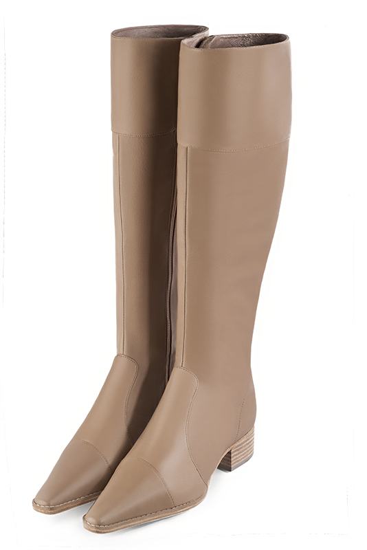 Tan beige women's riding knee-high boots. Tapered toe. Low leather soles. Made to measure. Front view - Florence KOOIJMAN